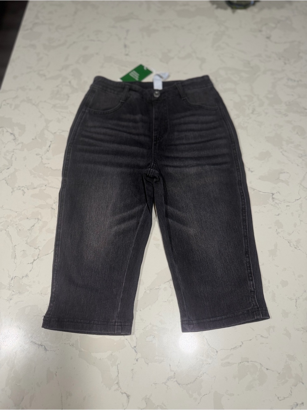 HALARA Black High-Rise Cropped Denim Bermudas